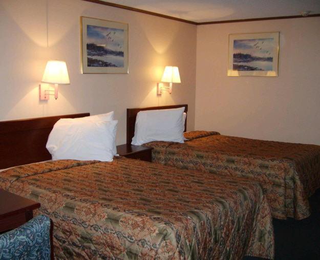 Budgetel Inn & Suites Columbus Room photo
