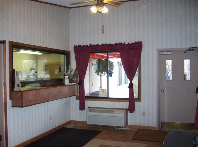 Budgetel Inn & Suites Columbus Exterior photo
